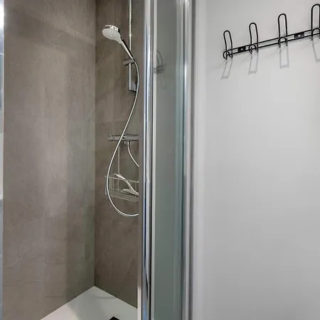 Дом отдыха 450m Des Plages, Maison Pour 2 Adultes 2 Enfants Порнише