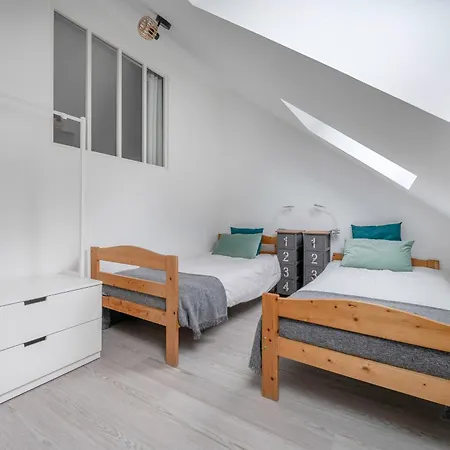 Сasa de vacaciones 450m Des Plages, Maison Pour 2 Adultes 2 Enfants *